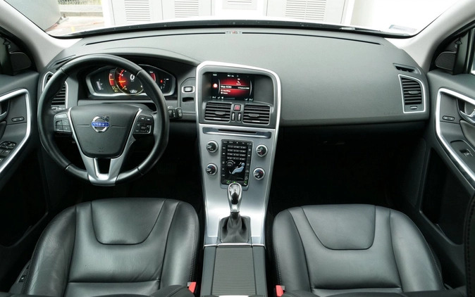 Volvo XC 60 cena 97900 przebieg: 145700, rok produkcji 2016 z Mielec małe 596
